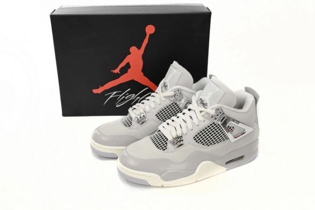 Official Maikesneakers AQ9129-001 WMNS Moments 4 Jordan Frozen Air 0715